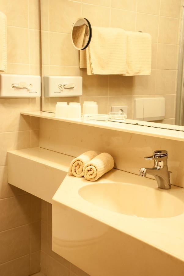 Hotel Romantica Jerzens Quarto foto