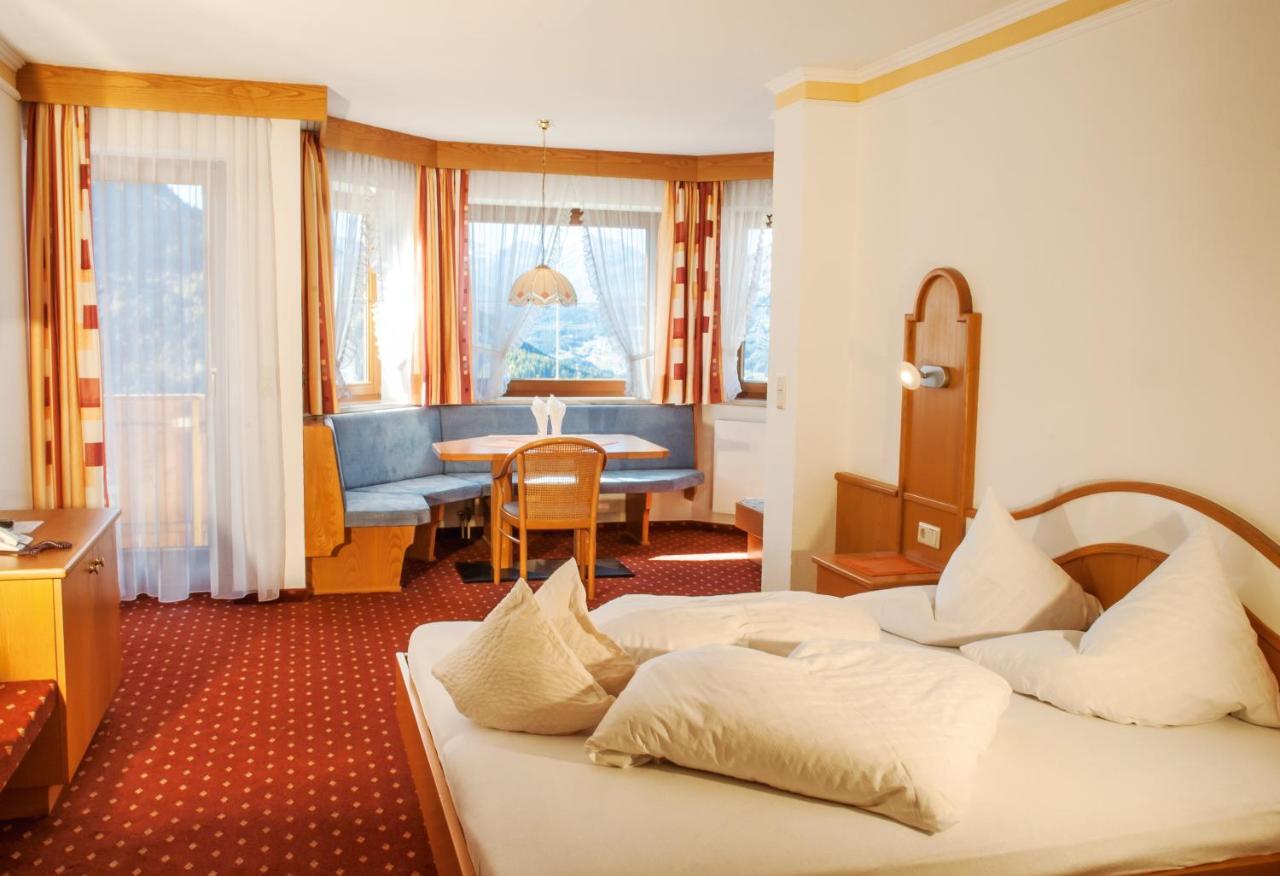 Hotel Romantica Jerzens Quarto foto